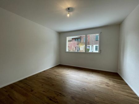 Helle 2½-Zimmerwohnung im Erdgeschoss - Photo 3