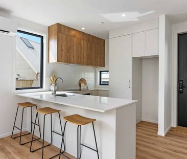 2 Bedrooms Kilbirnie - Photo 5