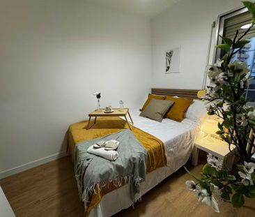 Avenida de la Verbena de la Paloma, Madrid, Community of Madrid 28041 - Foto 2