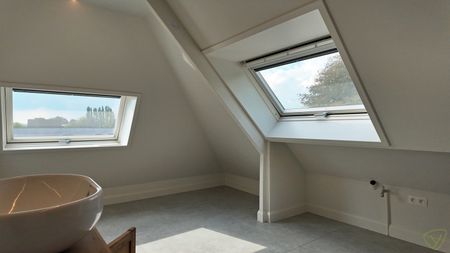 Vernieuwd appartement met terras en centrale ligging! - Photo 3