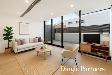 Prime Essendon Location - Photo 3