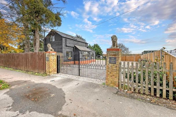 3 bedroom detached house to rent - Photo 1