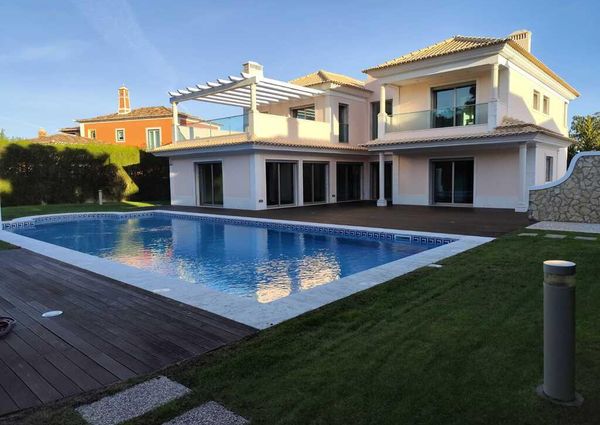 6 Bedroom House with swimming pool, Quinta da Beloura, Sintra