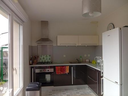 A LOUER MAISON INDIVIDUELLE à TINQUEUX - Photo 4