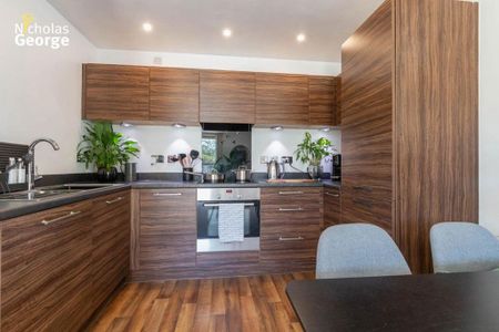 1 bedroom flat to rent - Photo 5