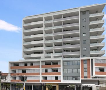 Luxury Apartment - Photo 6