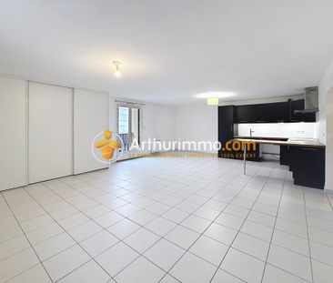 Location Appartement 3 pièces 72 m2 à Bourgoin-Jallieu - Photo 1