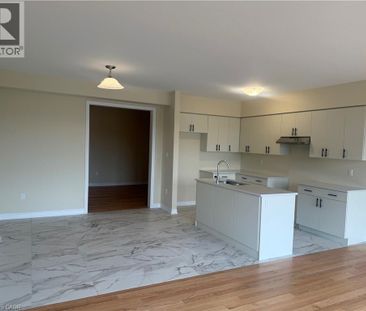 15 CHAPMAN Road, Paris, Ontario, N3L0R5 - Photo 1