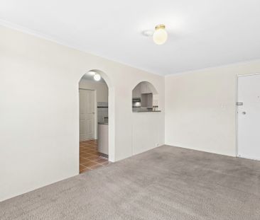 Modern 2-Bedroom Apartment in Prime Queanbeyan Location - Photo 3