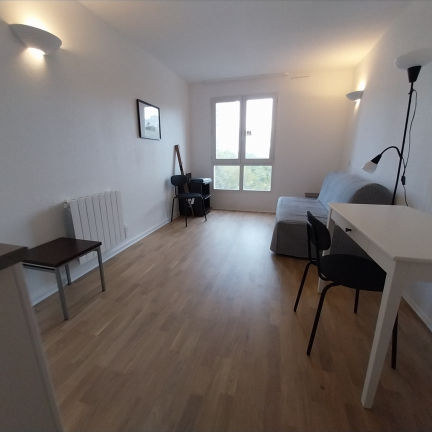 Appartement en location | Courbevoie - Photo 1