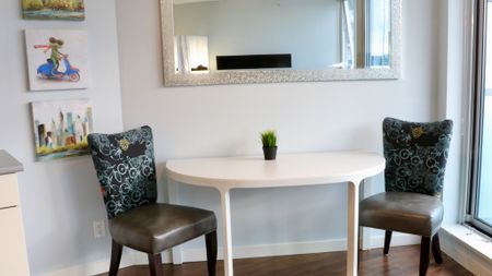 Studio Apartment For Rent In Downtown Vancouver - Photo 5