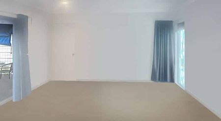 This modern 2-bedroom townhouse is up for rent. - Photo 3
