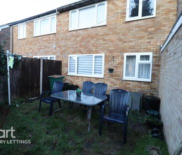 2 bedroom maisonette to rent - Photo 6