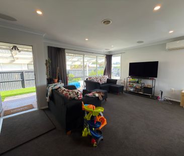 Pet Friendly - Photo 2