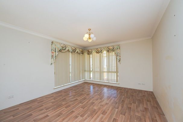 LOVELY ELEVATED SETTING. - Photo 1