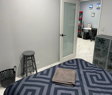 Ellenbrook - Photo 1