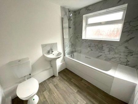 2 bedroom terraced house to rent - Photo 5