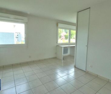 Location Appartement 1 pièce 25m² ST PRIEST EN JAREZ 42270 - Photo 5