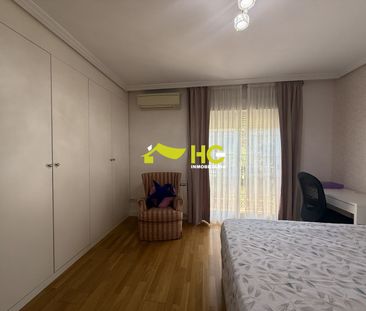 Alquiler Chalet Pareado en Casco Urbano, Villaviciosa De Odón - Photo 2