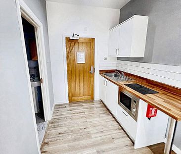 Studio to rent - Photo 5