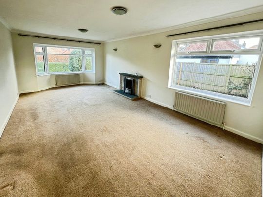 Vicarage Lane, Long Bennington, Newark, NG23 - Photo 1