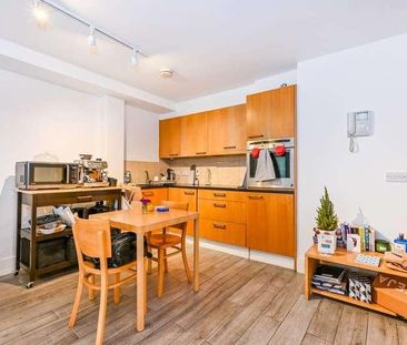 Caledonian Road, Caledonian Road, N1 - Photo 5