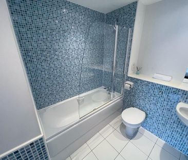 2 bedroom flat to rent - Photo 6