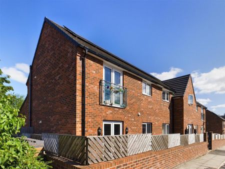 2 bedroom apartment to rent - Photo 5