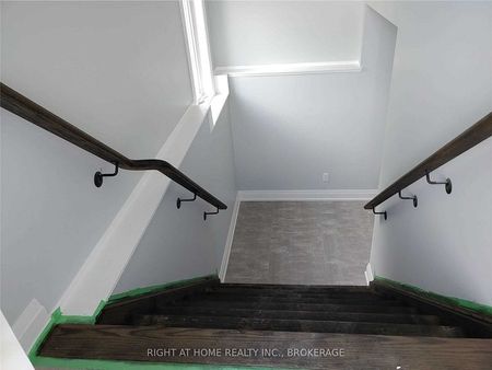 For Lease - 1918 Woodview Avenue Unit# Bsmt, Pickering, Ontario - Photo 3