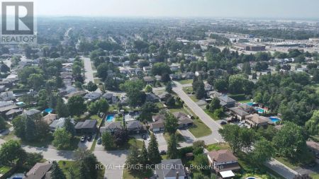 273 NEWLOVE DRIVE - Photo 5