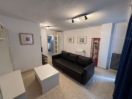 Alquiler de piso en Calle Manrique, 7 - Photo 2