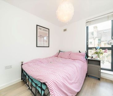 Worple Road Mews, SW19, London - Photo 2