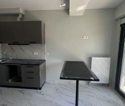 Studio/Γκαρσονιέρα για ενοικίαση - Λάρισα, - Φωτογραφία 2