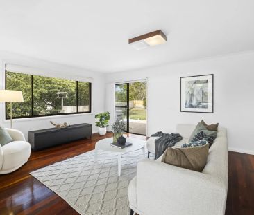 Charming Family Living in Peaceful Cul-De-Sac - Photo 3