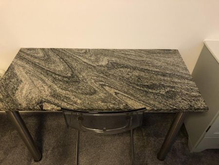 4 bedroom flat to rent - Photo 2