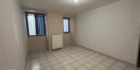Location Appartement 3 pièces 73m² LISLE 24350 - Photo 3