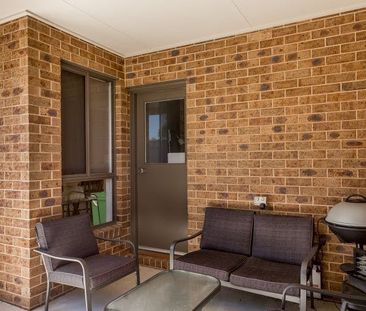 Modern Two Bedroom Townhouse - Photo 6