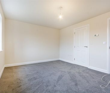 4 bedroom - Photo 5