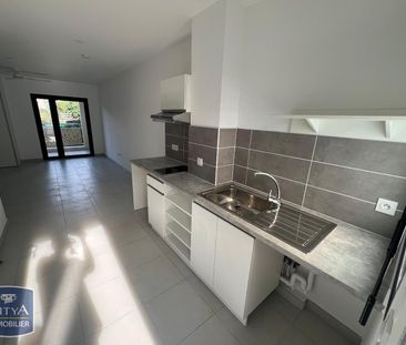 Location Appartement 1 pièce 30m² LE TAMPON 97430 - Photo 2