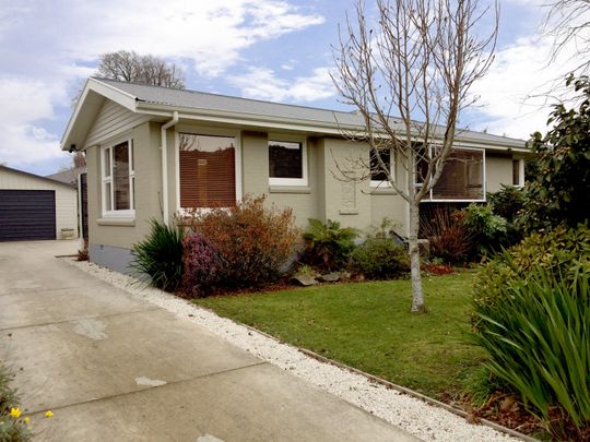 Short Term House in Cashmere - available now to 1st August 2026. - Photo 1