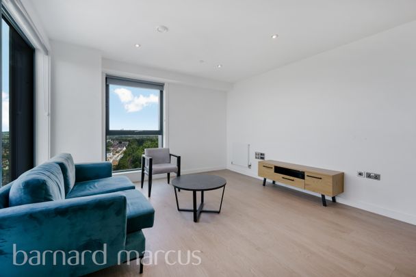 Sutton Court Road, Sutton - Photo 1