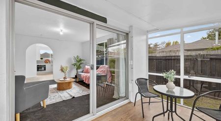 Clean and Tidy Home In Wainoni! - Photo 4