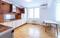 Krásny, svetlý 3i byt 80m2 vo výbornej lokalite, A/C, dvor - Photo 3