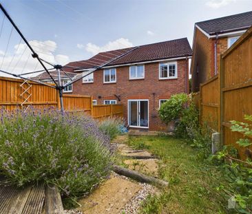 2 bedroom terraced house to rent - Photo 5