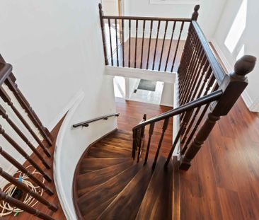 For Lease - 7 Castlethorpe Crescent, South of Baseline to Knoxdale,... - Photo 6