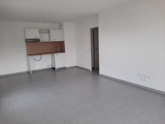 location Appartement T3 DE 63.09m² À PERPIGNAN - Photo 1