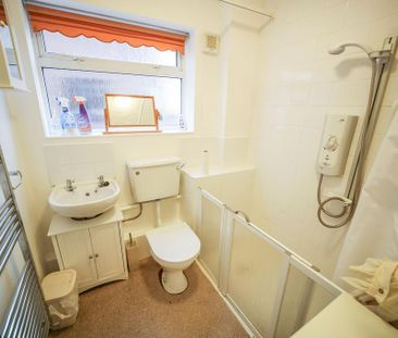 2 bedroom apartment to rent - Photo 6