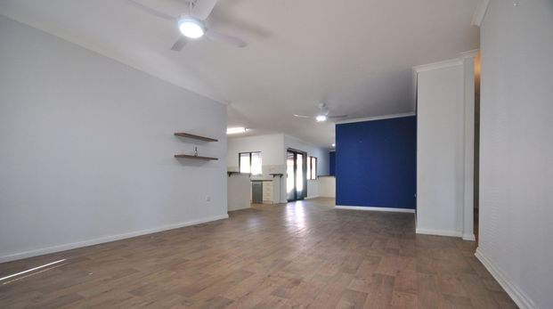 DESIRBALE ON DOVE - 4x2 + Pool + Ample Space - Photo 1