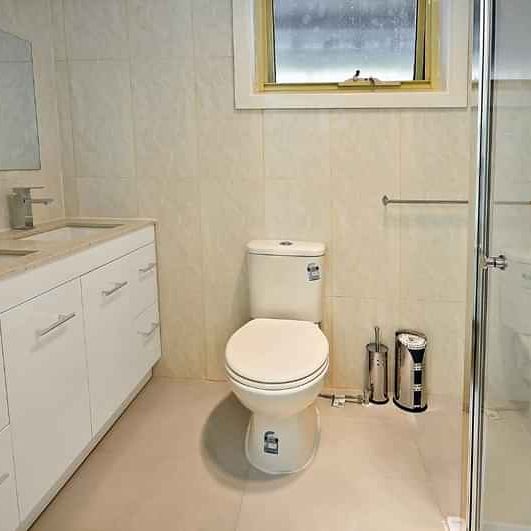 Room 6A (Non Ensuite) - Photo 1