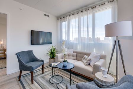 For Lease - 100 Bond Street Unit# 1014, Oshawa, Ontario - Photo 3